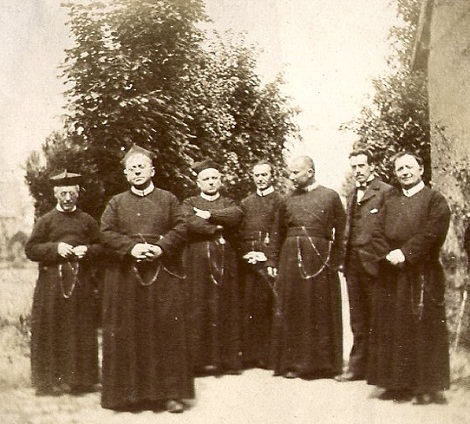 La Comunità redentorista di Châteauroux, Francia, nel 1903. Il P. Charles Parisot vi era stato per diverso tempo, svolgendo un intenso apostolato. Morì a Boulogne-sur-mer nel 1900.