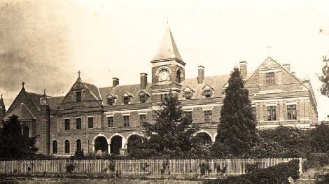 Nessuna foto disponibile del redentorista Fratello George McCann C.Ss.R. 1894-1936  Australia, della Vice-Provincia di Australia. La foto presenta il complesso redentorista di Ballarat, dove il Fratello finì la sua esistenza.