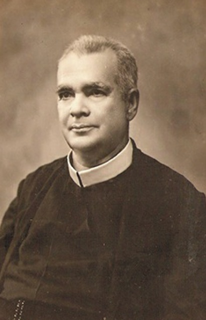 Il redentorista P. Julio Cesar De Morais Carneiro, C.Ss.R. 1850-1916 – Brasile, Vice-Provincia Brasiliana. Era sposato; dopo la morte della moglie prese nuovo nome e divenne sacerdote. Nel 1902 conobbe i Redentoristi durante una missione a Juiz de Fora e ne rimase entusiasta. Fu accolto e visse fino al 1916, quando morì di cancro. Era molto apprezzato per la sua cultura e il modo di predicare.