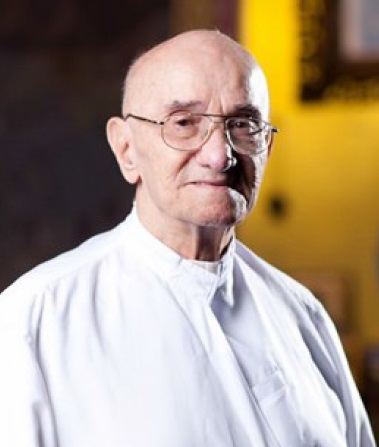 Il redentorista P. Francis Gautreaux, C.Ss.R. 1925-2015 – USA, Provincia di Saint Louis, poi in Thailandia. Giovane sacerdote, fu destinato alle missione oltremare; prima in Brasile e poi in Thailandia.