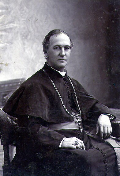 Il redentorista Mons. William Gross, 1837-1898 – USA, Provincia di Baltimora; vescovo di Savannah e poi Oregon City, USA. Morì in Baltimora nel 1898.