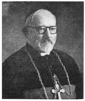 Il redentorista Mons. Jean Cuvelier C.Ss.R. 1882-1962,  Belgio della Provincia di Flandrica. Fu nominato Prefetto Apostolici di Matadi nel 1929. Successivamente il 24 ottobre 1930 è stato consacrato Vescovo titolare di Dircesium e primo Vicario Apostolico di Matadi. Si è dimesso dalla sua carica nel 1937 ed è morto a Bruxelles nel 1962, a 80 anni.