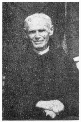 Il redentorista P. Eduardo Pernet C.Ss.R. 1875-1962 Francia della Provincia di Lione. Nato in Francia, 1893, con la nave raggiunse il Cile, dove fece la professione e diventò sacerdote. Fu educatore dei giovani nella casa di San Bernartdo e poi come Rettore in cinque Case della Vice-Provincia. morì a Cauquenes nel 1962 a 87 anni.