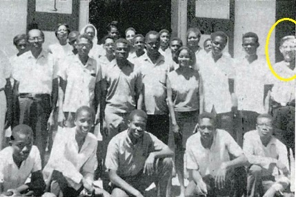 Il P. Claessens con un gruppo di catechisti della Parrocchia di S. Gerardo in Port-au-Prince (Haiti).